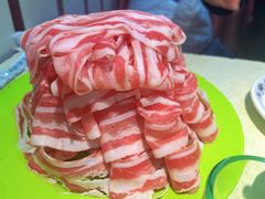 -洞庭洲·防空洞火锅·铜锅涮肉·烧烤(新百广场店)