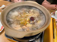 -邹开喜·炭炉鸡煲·海鲜火锅(虹口足球场店)