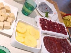 -浪里寻·臻牛养生牛肉火锅(方圆荟店)