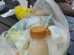 -正飞鲜奶(吐鲁番路店)
