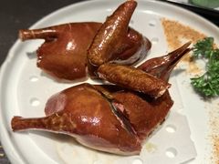 -粤凤佬