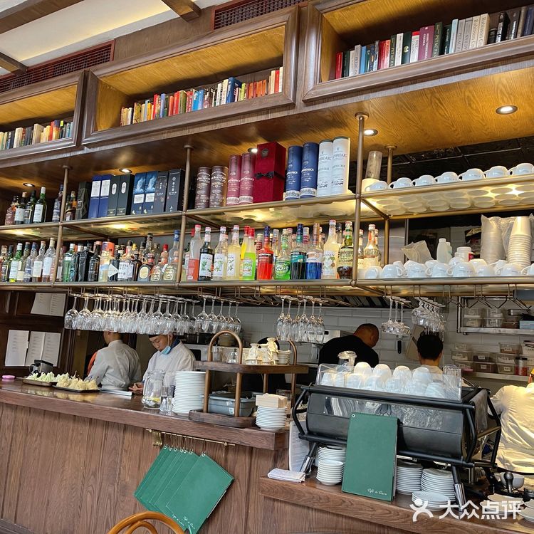 成都探店｜假装在巴黎｜我和Jennie有个约会