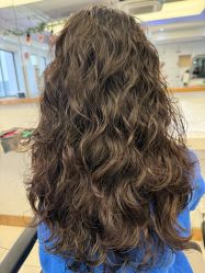 -镁连社·美联社