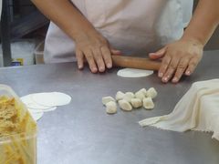 -馋三尺蟹粉小笼(人民广场店)