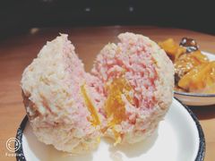 咸蛋黄狮子头-十面春风·江南面馆(崇宁路店)