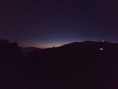 -鬼笑石后山停车场