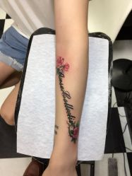 -Black Tattoo Studio