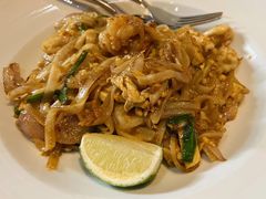 -Sala Thai Restaurant