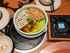 -吃饭皇帝大土家民族菜(荟聚店)