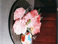 -铭牛烧肉·和牛海鲜自助(高新月牙湖店)