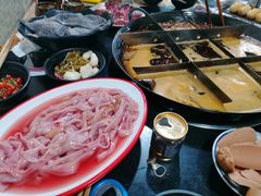 -铜元老码头鳝鱼火锅