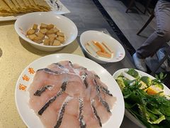 巴沙鱼-蜀留香火锅·始于1999·原四川老火锅(白堤路店)