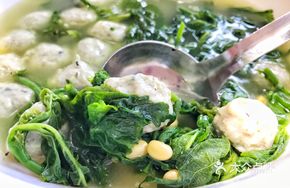 Fish Ball and Mulberry Leaf Soup