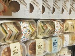 -九月生活(江汉店)