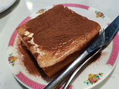 港式冰淇淋漏奶-东鑫记港式茶餐厅(南京东路店)