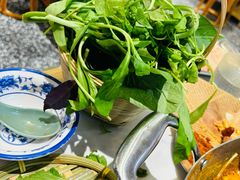 -王奋斗贵州酸汤牛肉火锅