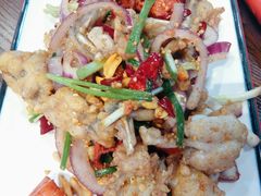 -虾弄弄海派小龙虾·牛羊蝎子火锅