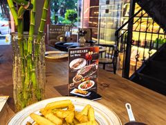 -LESCEDARS Brasserie Bistro香柏树