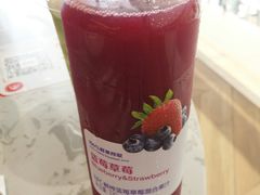NFC鲜榨蓝莓草莓混合果汁-瑞幸咖啡(绿地锦峰大厦店)