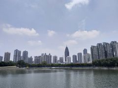 -西北湖绿化广场