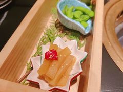 -山川小町·极番烧肉(新地假日广场店)