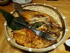 香茅草烤罗非鱼-云海肴·汽锅鸡·云南菜(天津国金汇店)