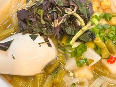-丽丽三鲜螺蛳粉(田林路店)