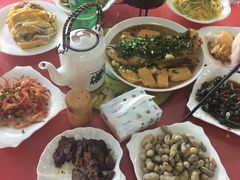 -凤嫂农家乐(梁弄店)