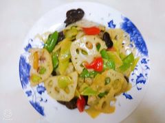 -爱月宝月嫂·育儿嫂(哈尔滨总店)