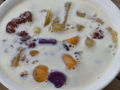 -满记甜品(优客百盛店)