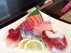 鱼生拼盘-天津滨海圣光皇冠假日酒店 霞·日餐厅