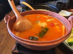 -云海肴·汽锅鸡·云南菜(天山百盛优客店)