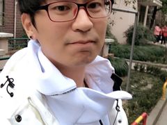 -普朗姆生蚝吧(原建国路店)