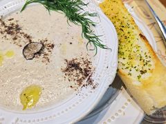 -Mark&Mars Restaurant