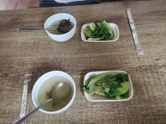-煲煲香快餐(南京路店)