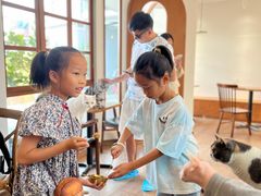 -有猫主题·治愈系猫咖(曾厝垵店)