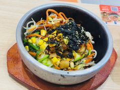 烤牛肉石锅拌饭-权味·朝鲜族拌饭(勒泰店)