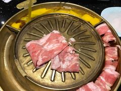 -猪啊牛呀羊啊铜盘烤肉(正大广场店)