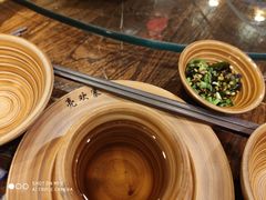 -亮欢寨酸汤鱼(沙冲路店)