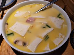 农家豆腐煲-荣小馆(杭州大厦店)
