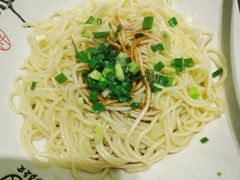 -牛吃草牛肉面(甬港南路店)