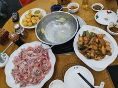 -红日饭店(裕隆三路店)