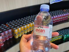 -涨巢·潮玩水疗局