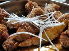 酱油炸鸡-MI WU FACTORY米屋美食工厂餐厅(绿地店)