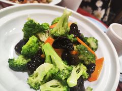 -宏状元现熬粥·京味菜(五棵松店)