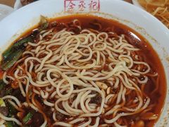 -余丞记川渝面馆(云峰店)