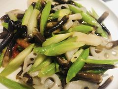 -小厨娘淮扬菜(六合欢乐港店)