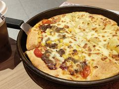 -必胜客(上海华谊新所店)