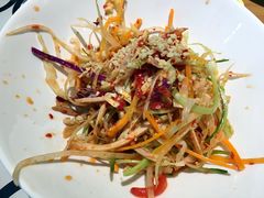 -越弥越南传统美食馆