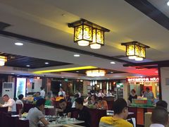 大堂-潮泰牛肉火锅 · 创于1992年(车公庙店)